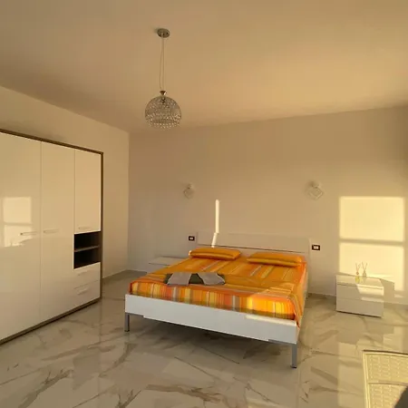 Cepeli * Golem (Tirana)