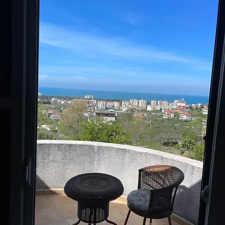 Guest house Cepeli Golem (Tirana)
